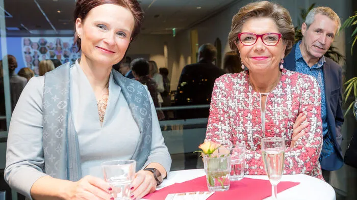 Zwei Mentorinnen aus der steirischen Banken-Landschaft: Walburga Seidl (links) von der Steiermärkischen Sparkasse und Regina Ovesny-Straka von der Volksbank Steiermark.