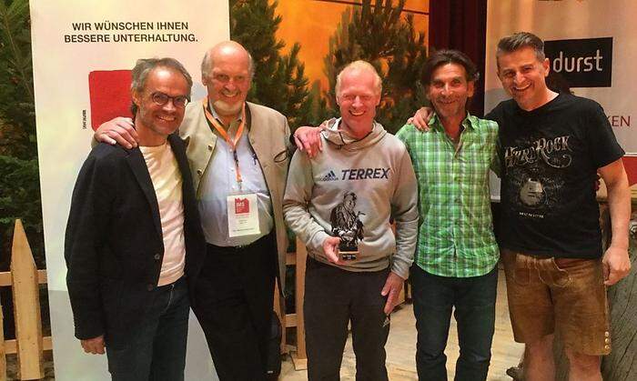 Gaiser, Maurer, Preisträger Kammerlander, Eisendle und Ploner bei der Preisverleihung im Forum Brixen