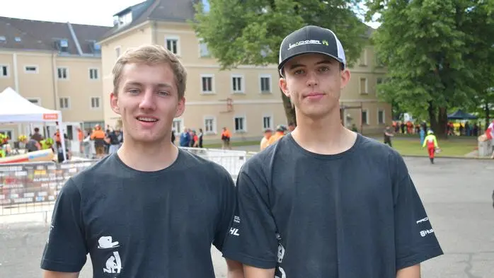 Die Litzlhofer Tobias Wirnsberger und Sylvester Buchacher wurden Dritter und Zweiter in der Einzelwertung der Alpen-Adria-Waldolympiade. Mit dem vierten Platz im Team sind sie trotz weiterer Stockerlplätze in einzelnen Disziplinen nicht ganz zufrieden.