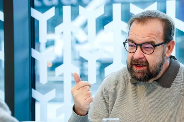 Psychiater Thomas Trabi kritisiert die Diagnose-Praxis
