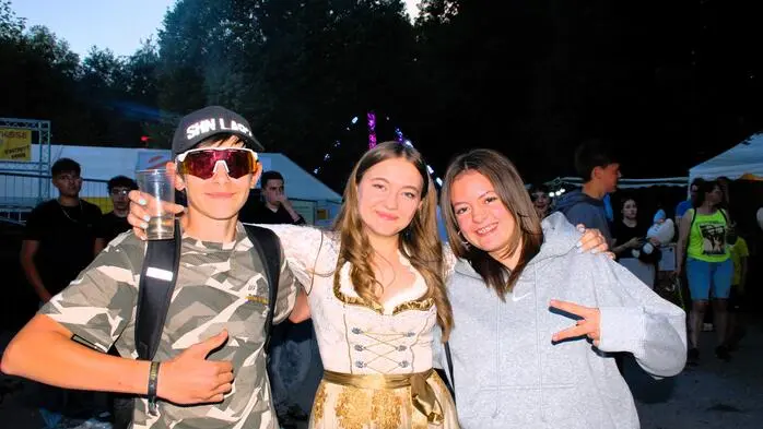 Vier Tage voller Stimmung, Stars und Schmäh.