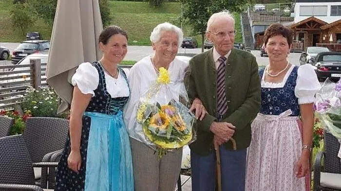 Martina Klaunzer, Helge und Gerhard Scholz und Bernadette Webhofer