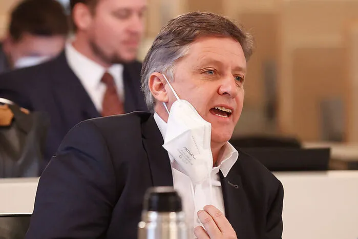 Werner Murgg (KPÖ, 36), Lambert Schönleitner (Grüne, 34), Albert Royer (FPÖ, 32).
