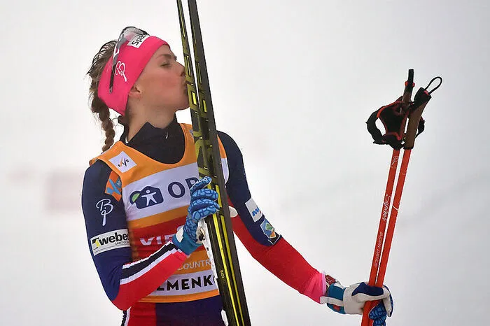  Therese Johaug (NOR/Skilanglauf): Das norwegische Glamour-Girl ist seit Oktober 2016 für eineinhalb Jahre wegen Dopings gesperrt. Die Staffel-Olympiasiegerin von Vancouver, zweifache Medaillengewinnerin von 2014 und siebenfache Weltmeisterin hatte während eines Trainingslagers im September 2016 vom Mannschaftsarzt eine Lippencreme bekommen, deren Inhaltsstoff Klostebol auf der Dopingliste steht. Die Creme führte zu einer positiven Probe. Der Internationale Sportgerichtshof (CAS) hat im vergangenen August die vom Norwegischen Olympischen Komitee ausgesprochene Sperre von 13 auf 18 Monate verlängert und damit die Olympia-Teilnahme verhindert.