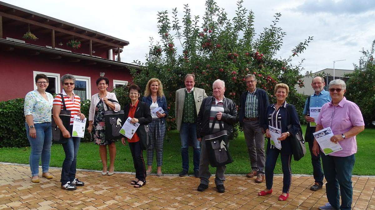 Fünf Betreuer kümmern sich in Söding-St. Johann und Ligist um die Fragen der Senioren