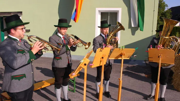 Feierstimmung herrschte am Wochenende in der Gemeinde Edelschrott.