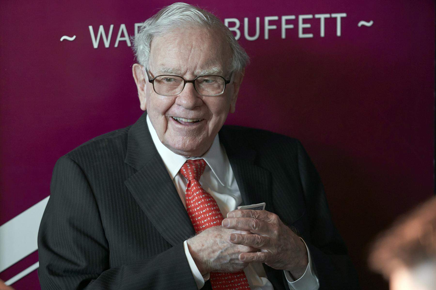 Das 93-jährige Orakel: Warren Buffett trennt sich rechtzeitig von Aktienpaket