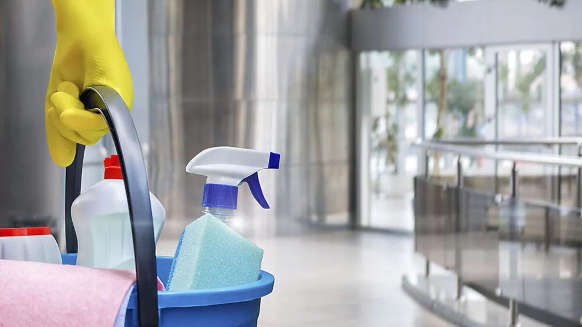 Reinigungsarbeiten müssen an den "Bestbieter" vergeben werden