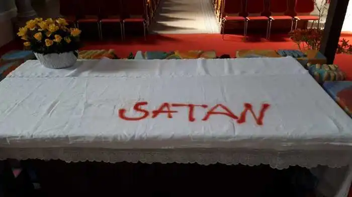 Am Donnerstagvormittag wurde die Grazer Vinzenzkirche ...