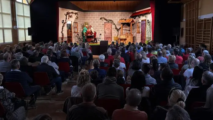 Die Theatergruppe Nestelbach im Ilztal mit Obmann Hans-Peter Rogan steht bereits seit mehr als vier Jahrzehnte als Kulturträger auf der Bühne.