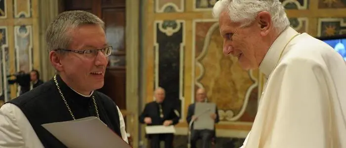Abt Maximilian Heim hier mit Papst Benedikt XVI. bei der Übergabe des Ratzinger-Preises