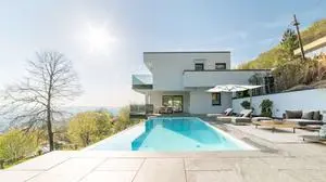 Diese Villa am Ölberg soll für 2,975 Millionen Euro den Besitzer wechseln