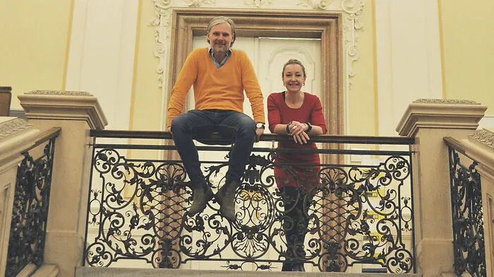 Wissenschaftliche Leitung:   „Science Busters“-Mitglied  Helmut Jungwirth und Journalistin Elisabeth Holzer 