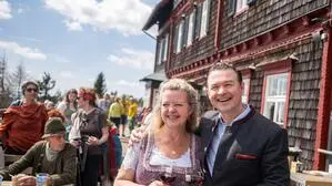 Carina und Wilfried Brauchart schupfen seit knapp einem Jahr als Pächter das Stubenberghaus