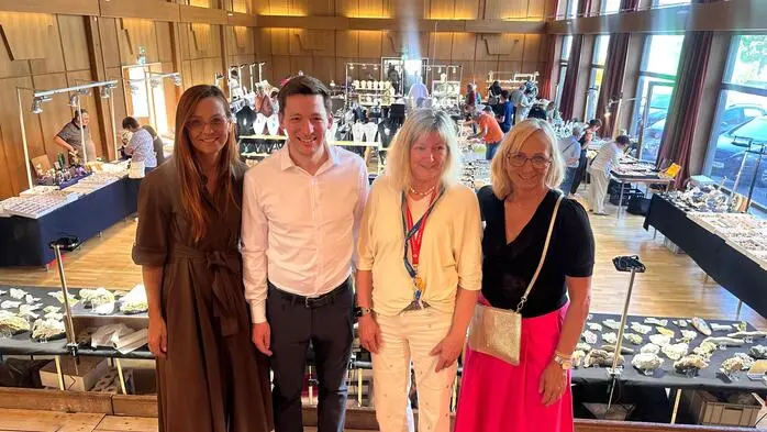 Martina Olsacher, Armin Egger, Inge Fritzer und Melanie Golob bei den Mineralientagen Radenthein