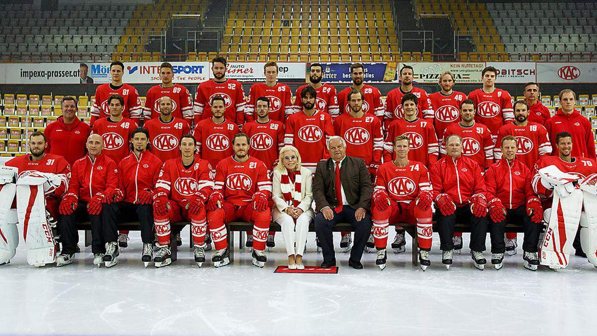 Das KAC-Teamfoto 2017/18