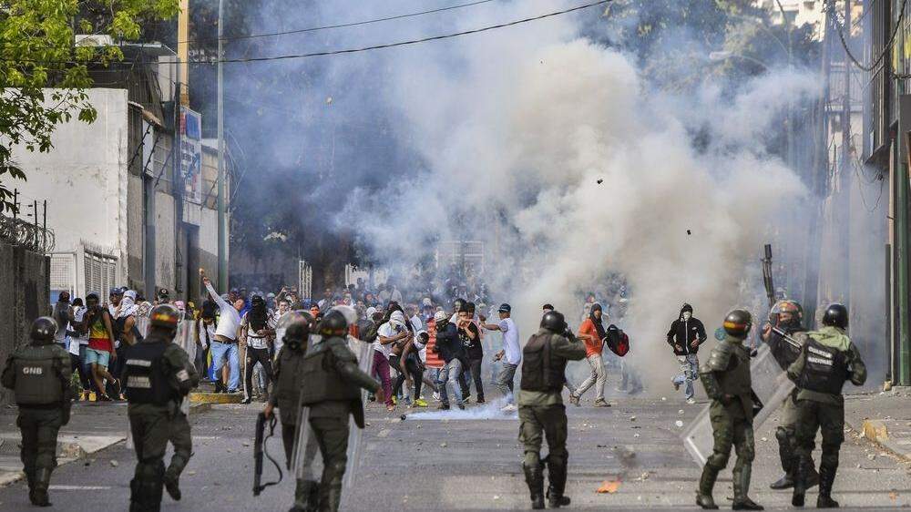 Straßenschlachten in Caracas