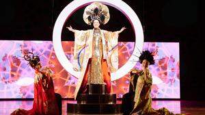 Schöne falsche Welt: „Barocco“ im Burgtheater