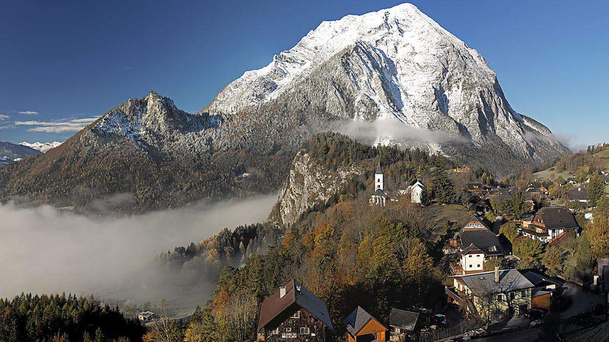 Der Adventsmarkt in der obersteirischen Gemeinde Pürgg- Trautenfels ist einzigartig und lockt jährlich zahlreiche Besucher ins Ennstal