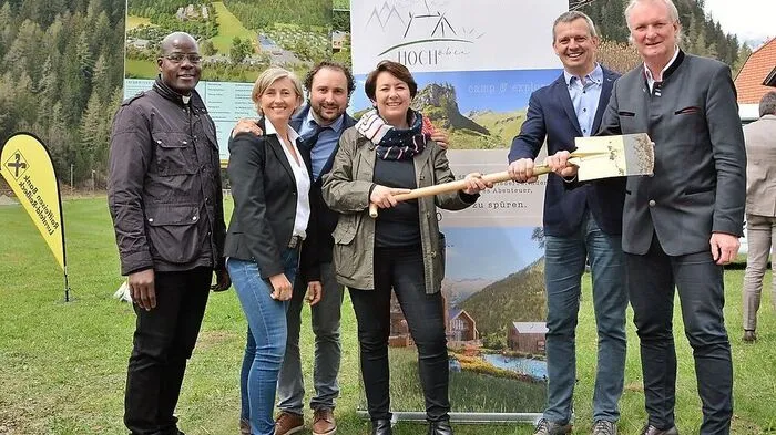Feierlicher Spatenstich beim alpinen Campingplatz Hochoben in Mallnitz