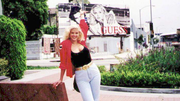 Anna Nicole ergatterte in den 90ern einen Werbedeal mit Guess Jeans