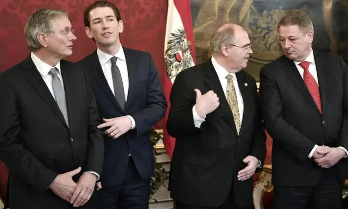 Schäwtzerei während der Wartezeit: Stöger, Kurz, Brandsätter und Rupprechter