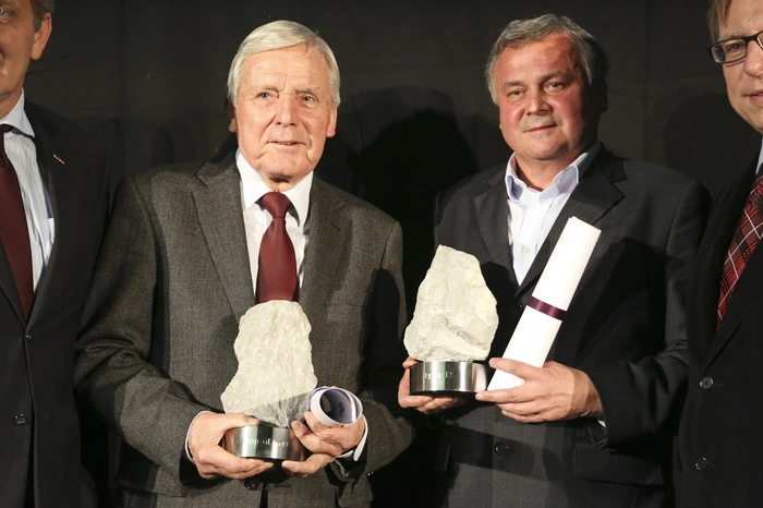 2012 bekam Franz Gady (im Bild gemeinsam mit Alois Gölles) den Top-of-Styria-Preis für sein unternehmerisches Lebenswerk