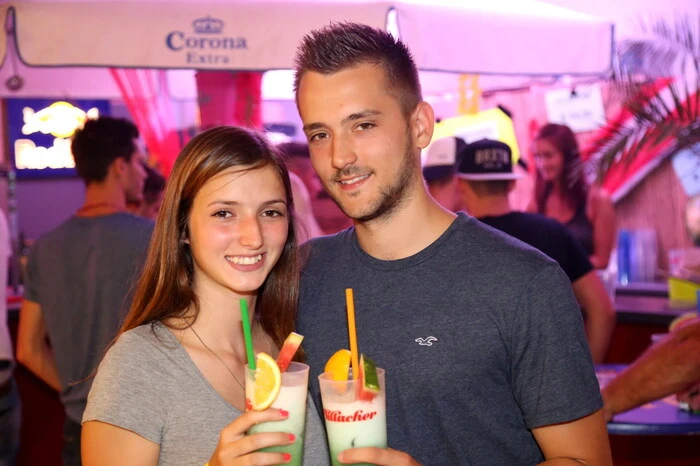 Im örtlichen Kulturhaus hatten sich die Partytiger zur „Ibiza-Night-Party“ eingefunden.