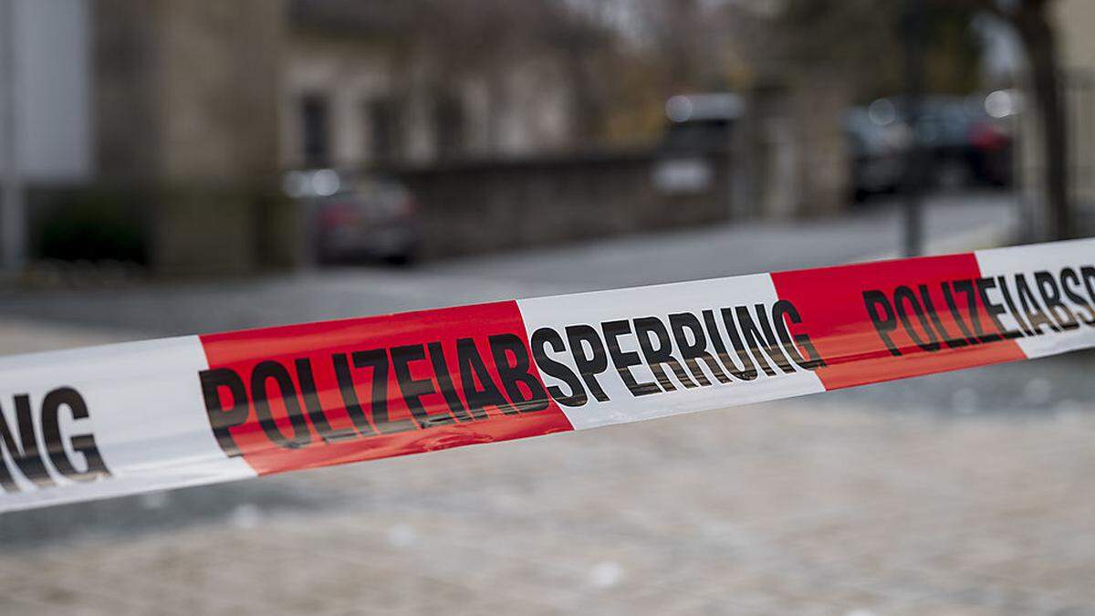 Ein zehn Jahre altes Mädchen ist tot in einer Kinder- und Jugendhilfe-Einrichtung in Wunsiedel in Oberfranken gefunden worden