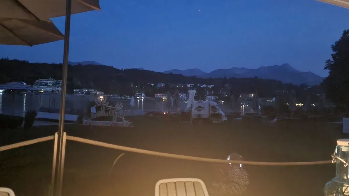 Ab 21 Uhr war es dunkel um den See