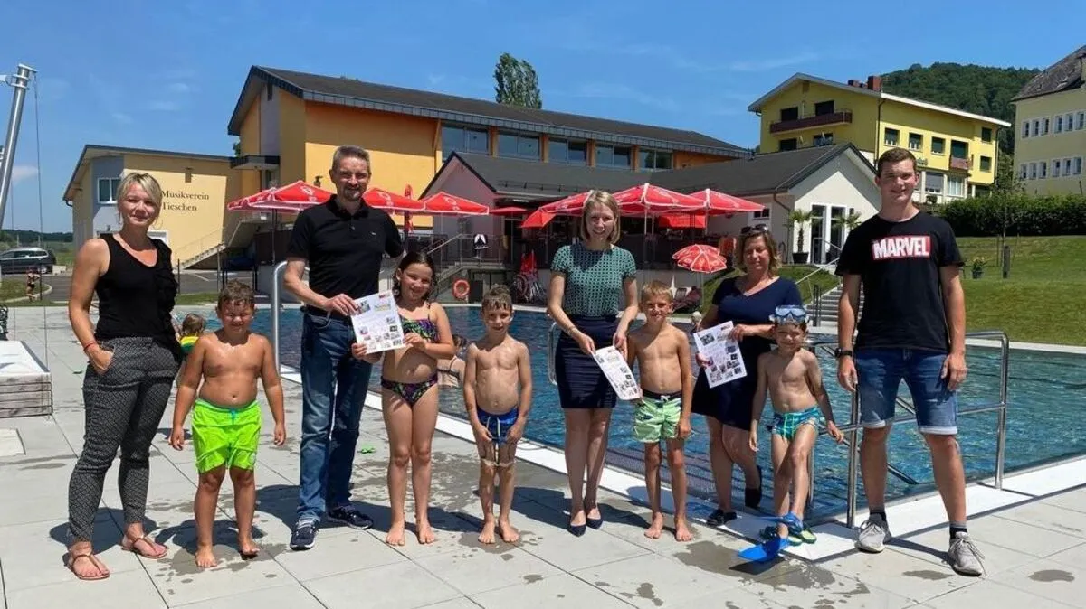 Daniela Adler, Martin Weber, Julia Majcan, Beatrice Strohmaier und Stefan Lamprecht präsentierten das Ferienprogramm im Vulkanland