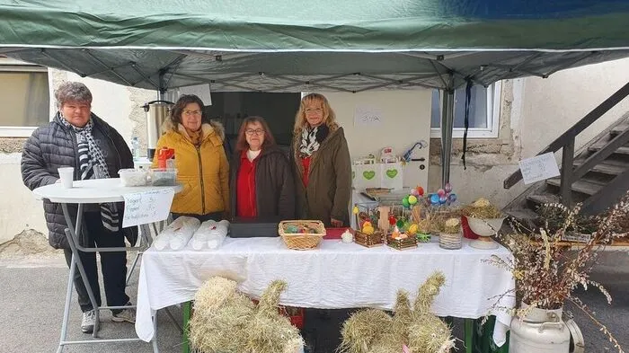 Selbstgemachte Osterdeko gab es in Edelschrott zu kaufen