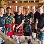 "Die Lauser" mit Lokalmatador Mario Held (2.v.r.) spielen am 7. August beim Jubiläumsfest des AC Linden in Leibnitz