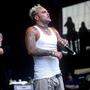 Shifty Shellshock bei einem Konzert 2001 in Mountain View, Kalifornien. Der Sänger von Crazy Town starb im Alter von 49 Jahren