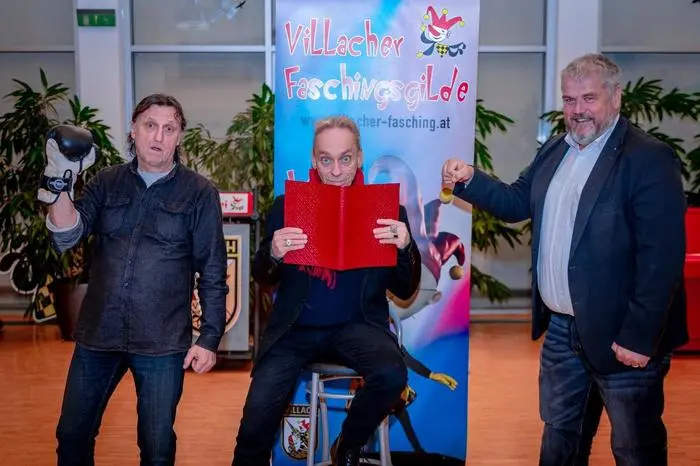 villacher fasching

Noste, Manfred Obernosterer und Kanzler Karl Glanznig, Volker Grohskopf (mitte)