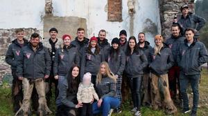 Bei den Hochegger Bergteufel sind einige Frauen unter den Krampusmasken