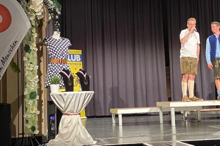 Die zahlreichen Tanzsportfans im Zentrum Judenburg waren von den Leistungen der mehr als 100 Tänzerinnen und Tänzer begeistert.