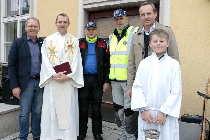 Für die Stadtgemeinde Bärnbach begrüßten Bürgermeister Bernd Osprian und sein Vize Josef Schüller die Biker. Die Organisatoren vom Motorradclub Bärnbach, Gottfried Wiedner und Walter Maurer, freuten sich über die zahlreichen Teilnehmer.