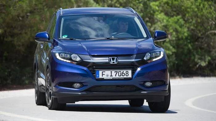 Dass es in den letzten Jahren nicht nur rosig lief, weiß Honda selbst. Außer Civic und CR-V war wenig Spannendes im europäischen Menü.