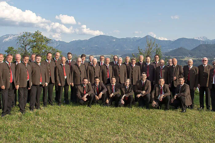 Wo? Zweite Vorentscheidung am 20. Oktober im „Haus der Musik“ in St. Stefan im Lavanttal. Einlass um 18 Uhr, Eintritt frei. Beginn ist um 19.30 Uhr. Die besten Chöre singen im Finale am 17. November.Live. Radio Kärnten überträgt ab 19.30 Uhr live.Publikumsvoting. Eine halbe Stunde nach dem letzten Chor über „www.kaernten.orf.at“.