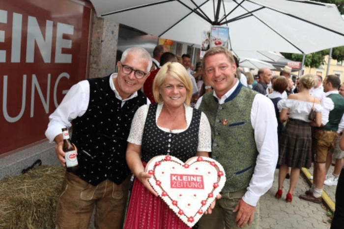 Haben ein großes Herz für den Kirchtag: Brauerei-Chef Thomas Santler, Kirchtags-Obfrau Gerda Sandriesser und Villachs Bürgermeister Günther Albel.