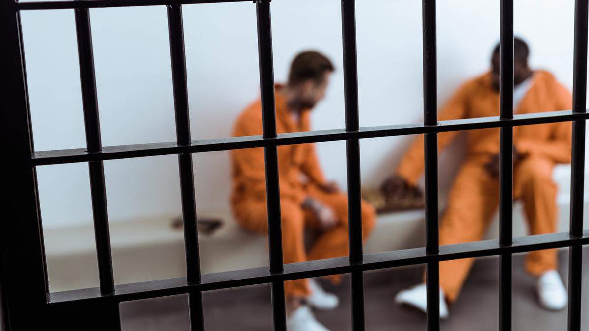 In Englands Gefängnissen sind kaum mehr Zellen frei (Symbolbild)