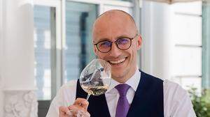 Weinkenner Michael Kutej führt die Geschäfte der Hanse Lounge