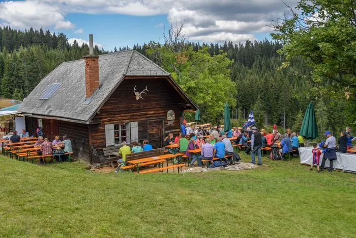 Danach gab es ein gemütliches Beisammensein bei der Wirtshütte.