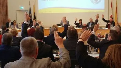 Im Villacher Gemeinderat wurde wieder fleißig die Hand gehoben