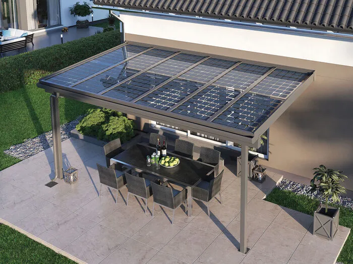 Spannende Solarprodukte: Balkone, Terrassendächer und Zäune mit integrierten hocheffizienten PV-Modulen