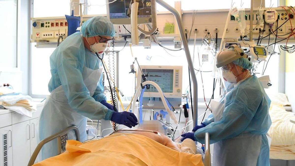 Covid-Patient auf der Intensivstation 