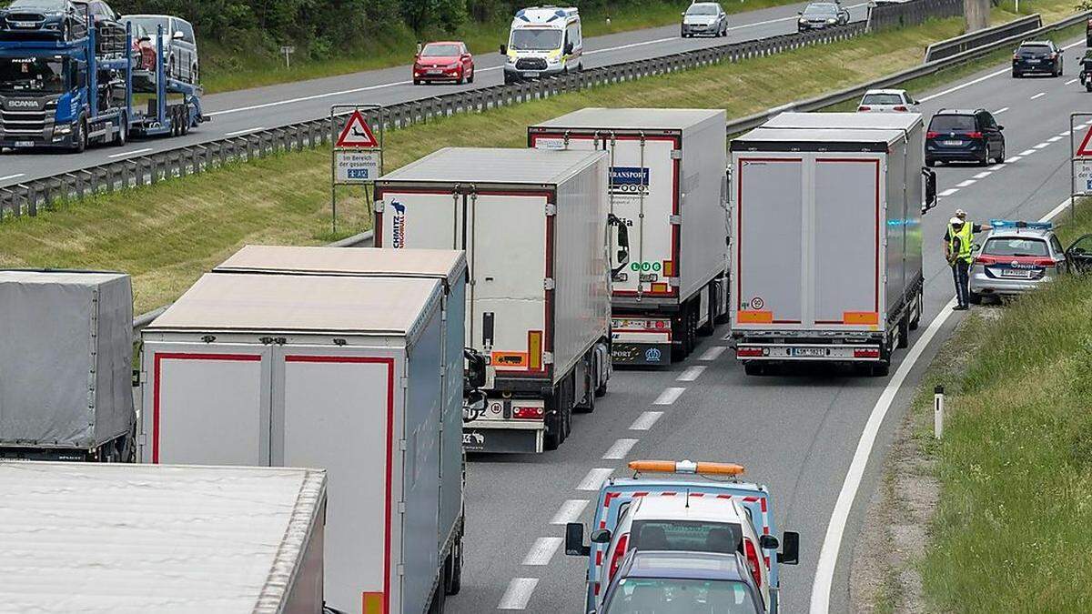 Blockabfertigung in Tirol