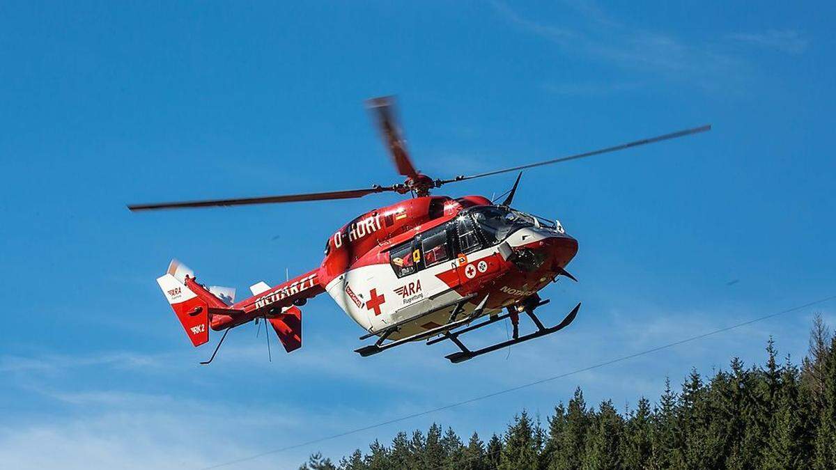 Der verletzte Mann wurde von der Besatzung des Rettungshubschraubers RK1 erstversorgt (Symbolfoto)