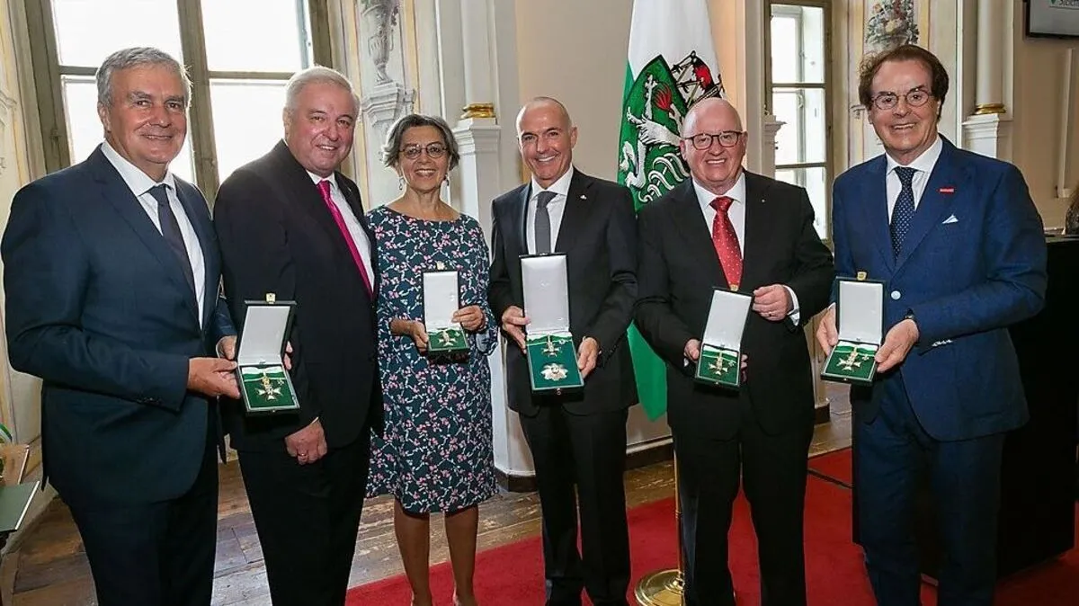 Draxler, Schützenhöfer, Freismutzh, Klug, Karner, Roth (von links)